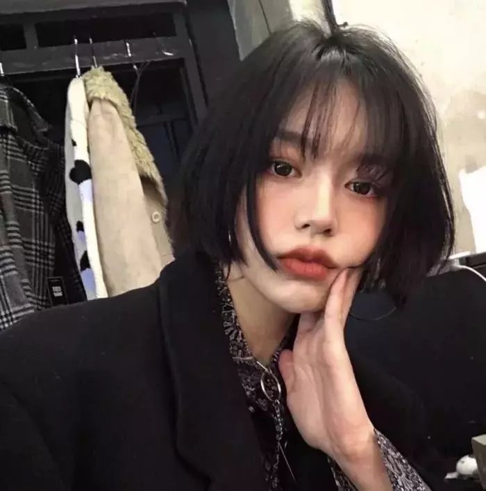 翘楚